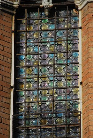 ������ �������� ������ � ������������� � �������